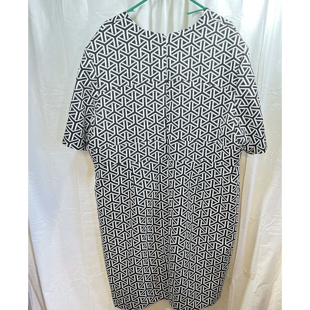 NWT Giovanna Signature Black White Geometric Dress 24W Retro Monochrome‎ Modest